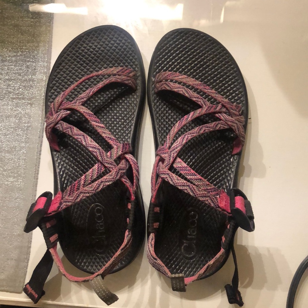 Girl’s Chacos